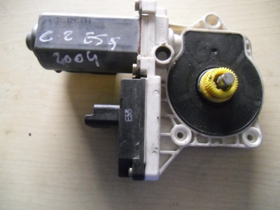 Motor Elevador Vidro Esquerdo Citroën C2 2004 mev315